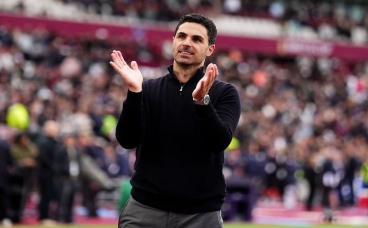Arteta khen trọng tài dũng cảm khi khước từ bàn gỡ của West Ham